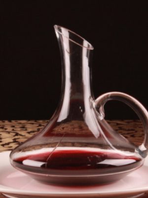 Decanter cổ điển có tay cầm 1500 ml MS 021