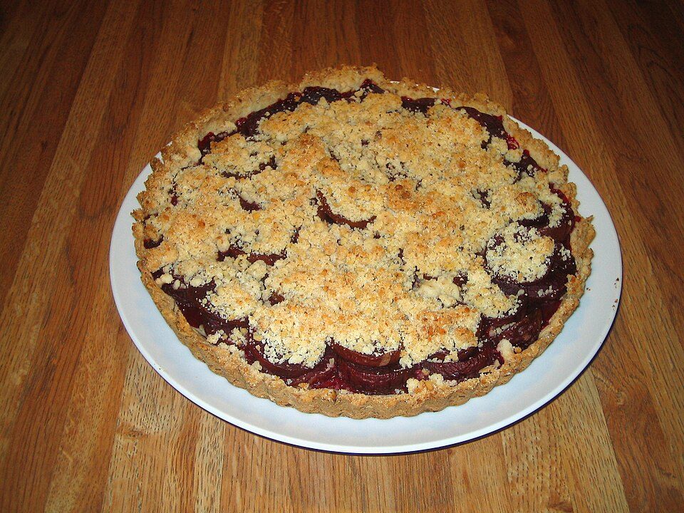 Bánh tart mận