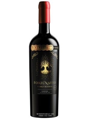 FORTUNATTO FAMILY RESERVE CARMENERE 2019